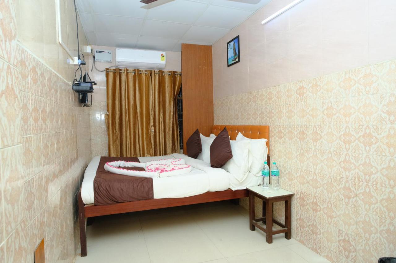 Hotel Aum Karthikeya Residency - Near Railway Station Chennai